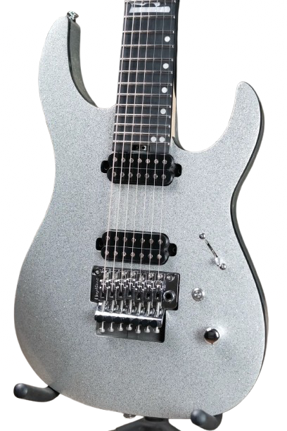Imagen_9-removebg-preview-3 Legator YO7 Onityon Signature Guitarra Electrica De 7 Cuerdas Silver Samurai Sparkle